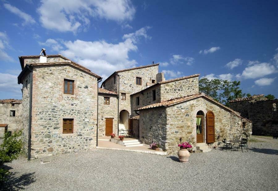 Farmhouse Tuscany Montecastelli Pisano Bagian luar foto
